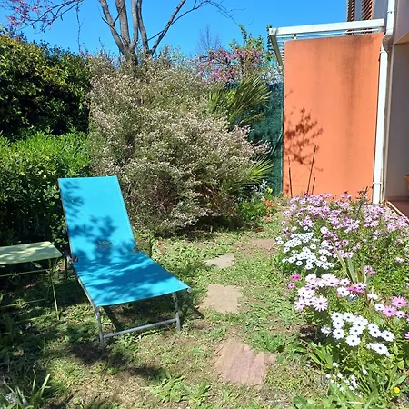 Dom wakacyjny The Flower- Townhouse With Air Conditioning And Garden! Montpellier