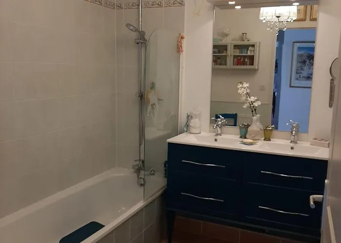 Σπίτι διακοπών The Flower- Townhouse With Air Conditioning And Garden! *