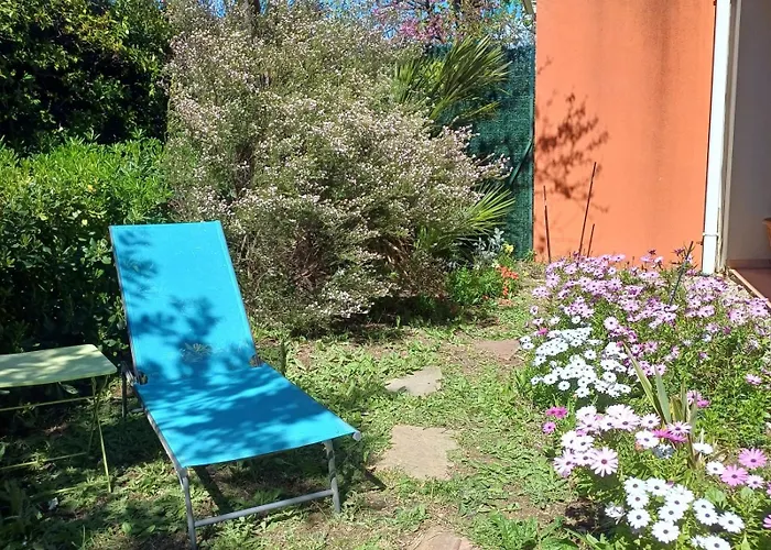 Σπίτι διακοπών The Flower- Townhouse With Air Conditioning And Garden! Μονπελιέ